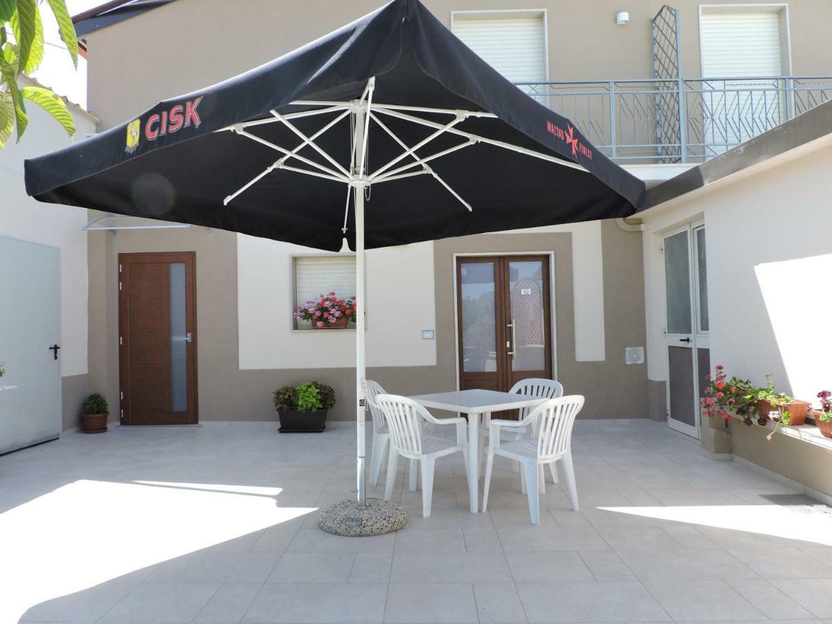 Latorraca Hotel Palazzo San Gervasio Екстериор снимка